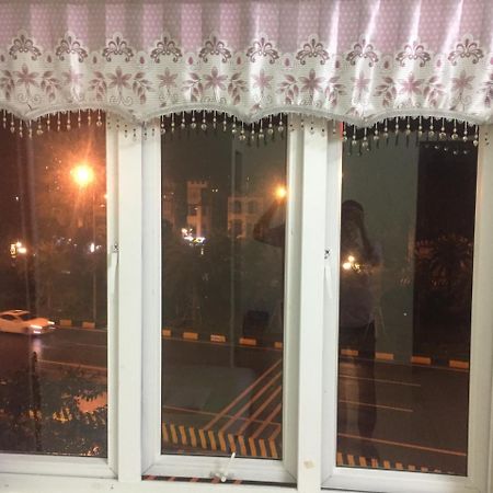 Nha Nghi Diem Quynh ノイバイ エクステリア 写真